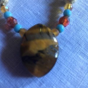 J250 Tigers eye posts and looks like TE Necklace
